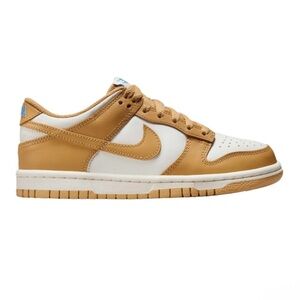 Nike
Dunk gs
Brand new